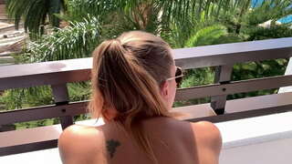 Sex på balkong i Puerto de la Cruz Sex på balkong i Puerto de la Cruz