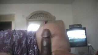 BBW Бетти сосет и ласкает член до его полного высушивания BBW Бетти сосет и ласкает член до его полного высушивания