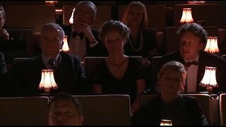 Celia Jones-Lesbi-Töötlemata näita pudel ja pesapalli kurikas